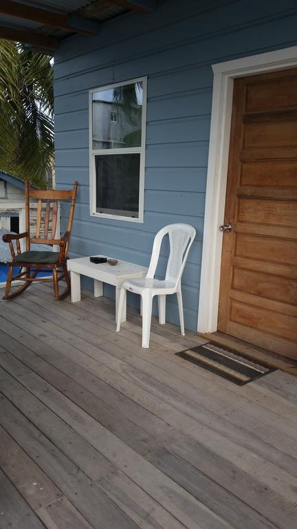 Go Slow Guesthouse Caye Caulker Ngoại thất bức ảnh